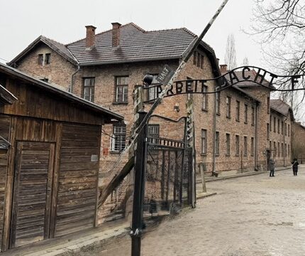Arbeit macht frei